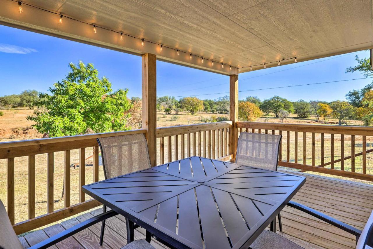 Cozy Fredericksburg Studio Near Wineries! Экстерьер фото
